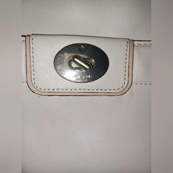 KATE SPADE AUTHENTIC IVORY LEATHER TOTE LNC - Picture 16 of 16